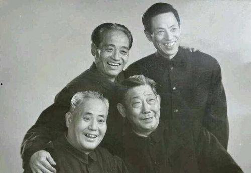 相声演员辈分,揭秘相声演员的辈分奥秘