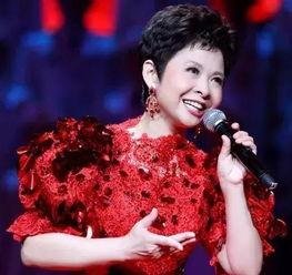 董文华的生活照,岁月静好,光影中的温馨瞬间